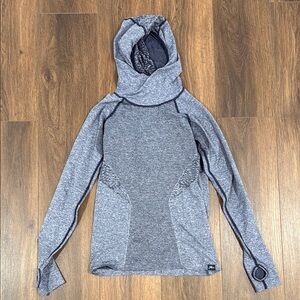 J Crew New Balance Running Hoodie XS Hiking Summer Wicking Seamless